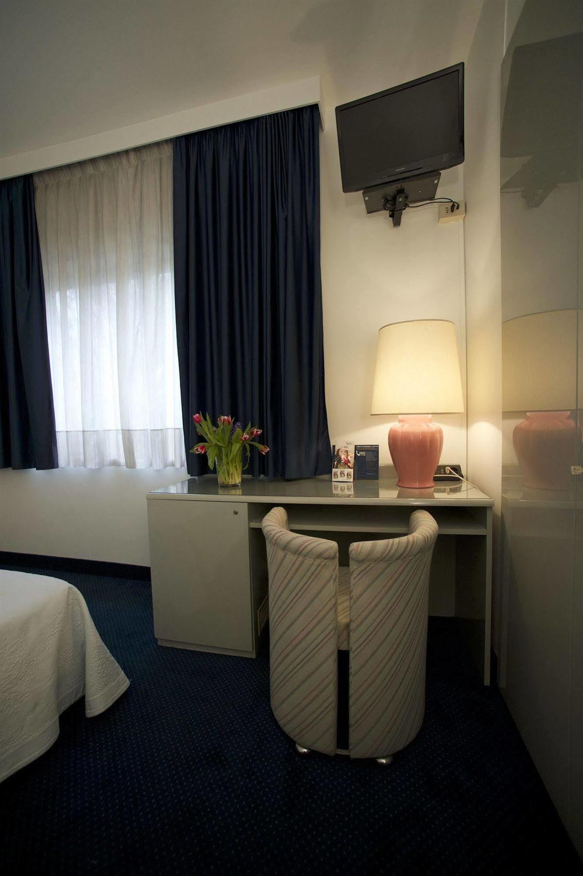 מסטרה Club Hotel מראה חיצוני תמונה